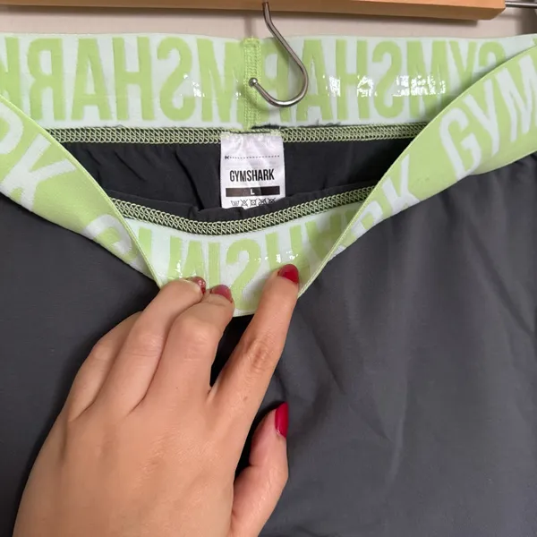 Gymshark Womens Seamless Cropped Leggings in Charcoal Gray Green Size L - Image 3