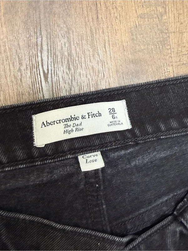 Abercrombie &‎ Fitch the Dad High Rise Black Denim Jeans Asymmetrical Waist 28 - Image 3
