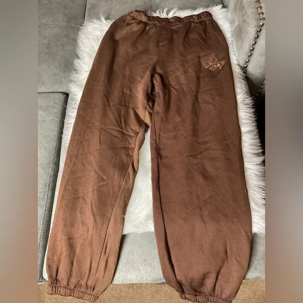 Boys Lie Josh Grunfeld Vintage Sweatpants in Chocolate - Image 6