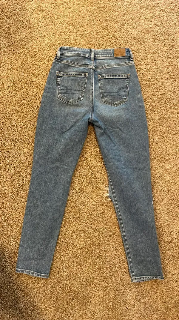 American Eagle Jeans - Image 2
