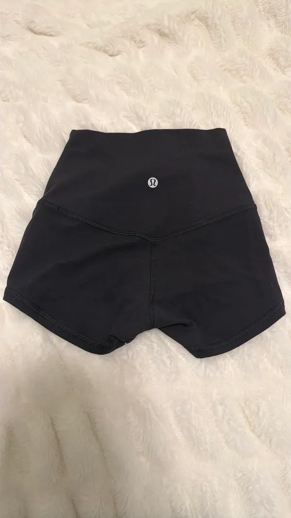 Lululemon Align Shorts High-Rise 2" Black  - Image 3
