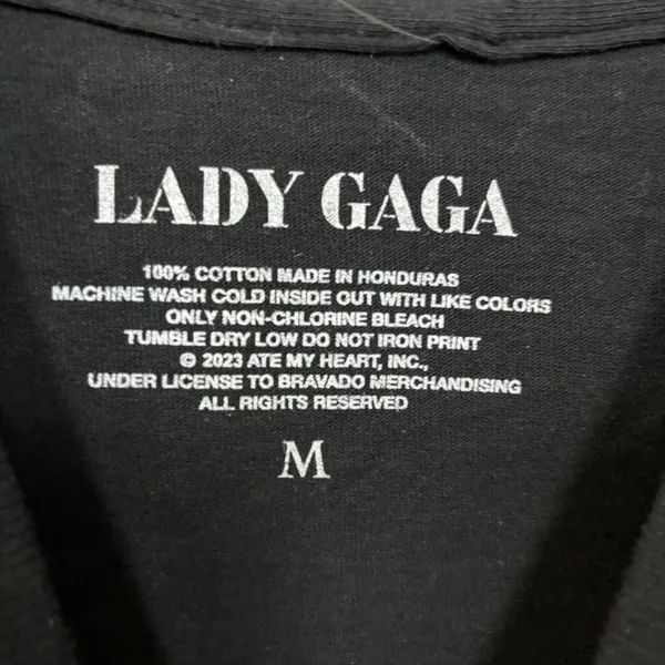 Lady Gaga Bloody Mary pop star Tshirt size medium - Image 4