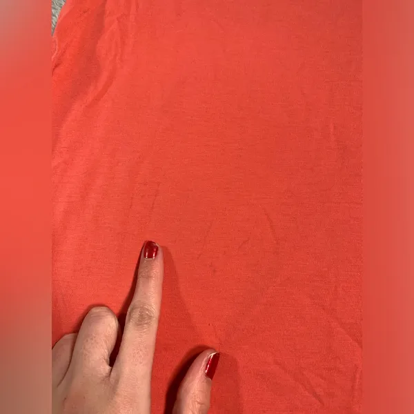 Lululemon coral women’s tee - Image 3
