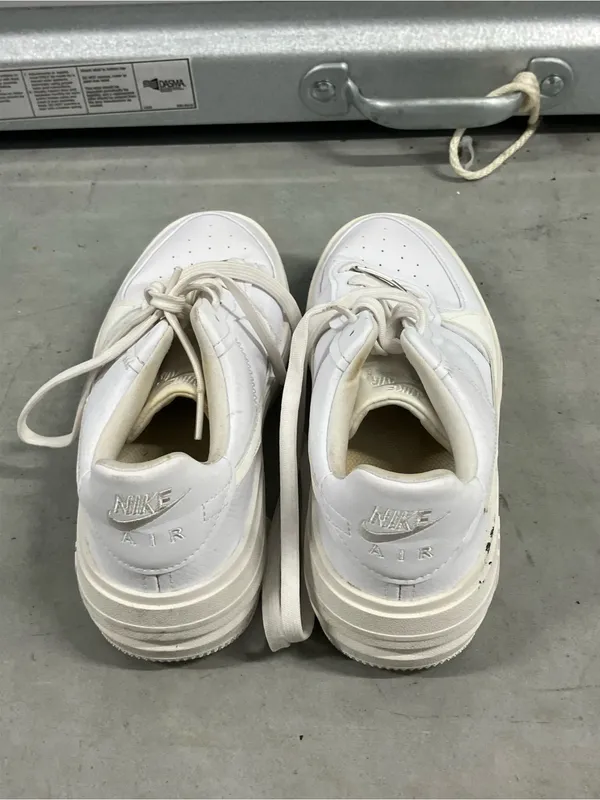 Nike Air Force 1 PLT.AF.ORM size 7 Women’s White Leather Platform Sneakers - Image 2