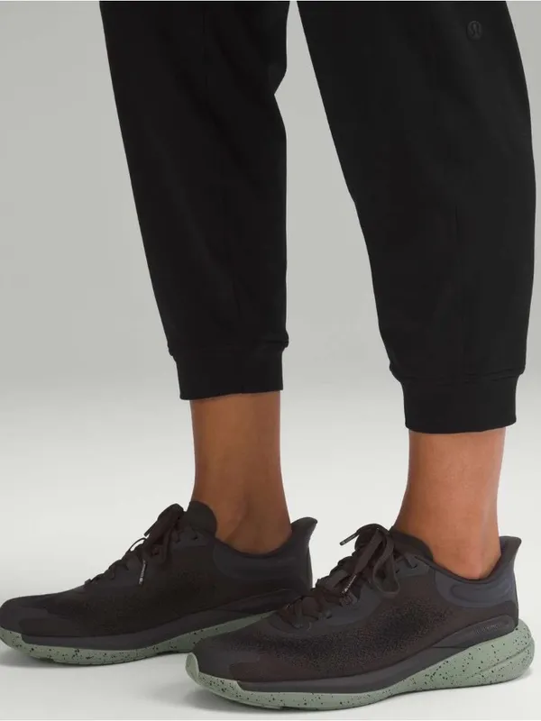 Lululemon Black‎ Mid-Rise Classic Fit Soft Jersey Joggers Size 4 Minimalist Fall - Image 4