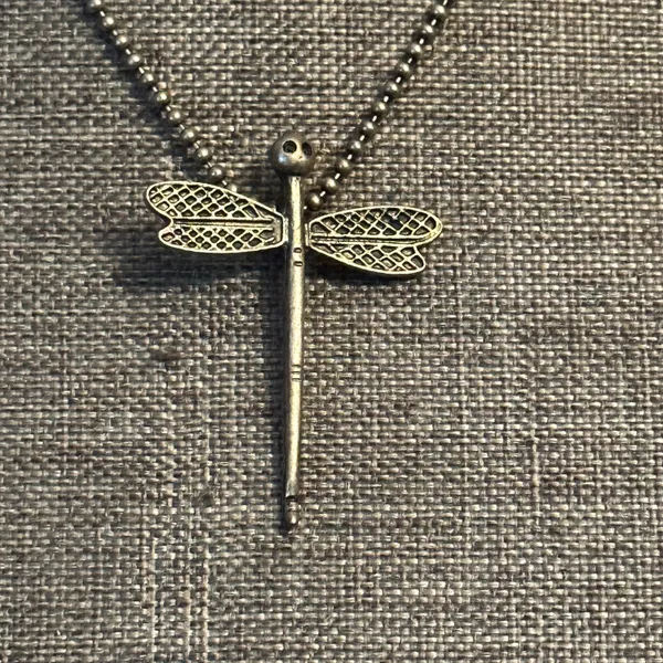 Perch Vintage Dragonfly Pendant Necklace - Image 2