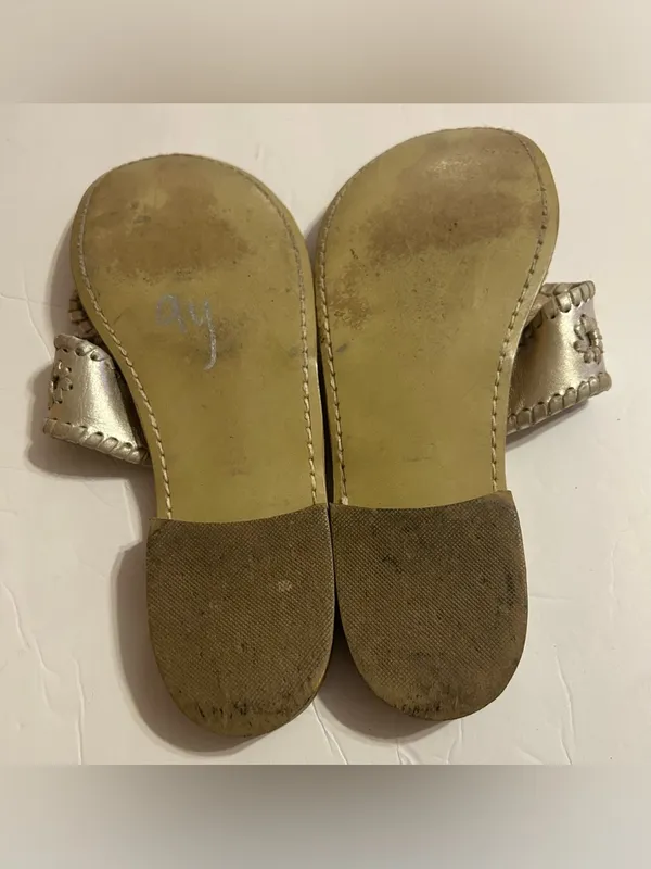 Jack Rogers Metallic Silver Leather Thong Sandals - Image 5
