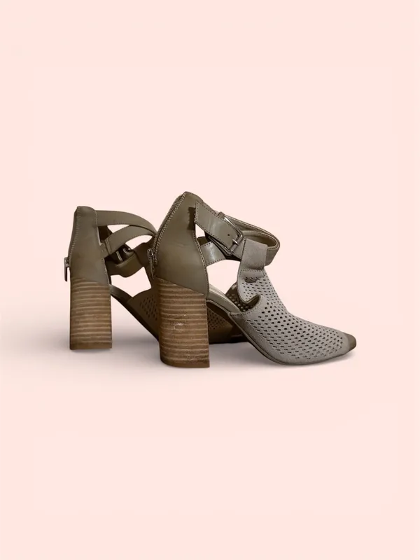 Marc fisher Gabie heeled sandals 7.5 - Image 2