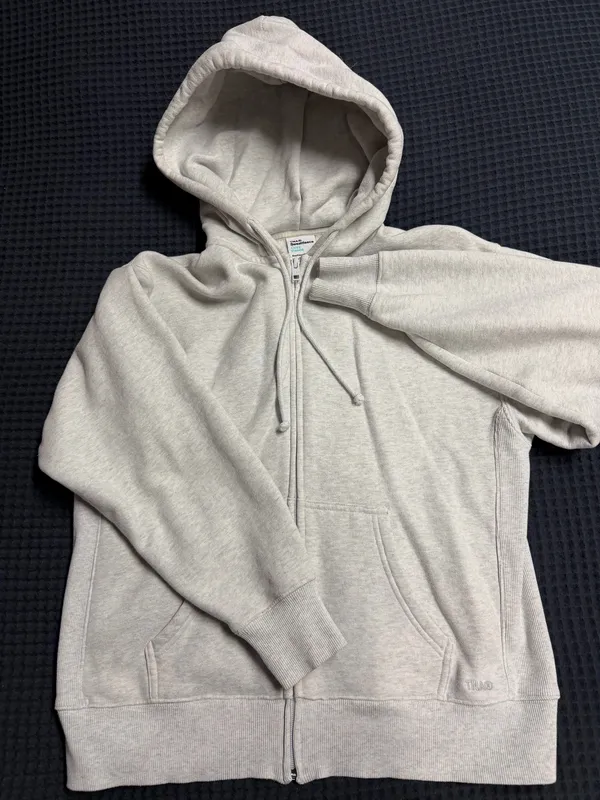 Aritzia Heather Cloud White Set - Image 3