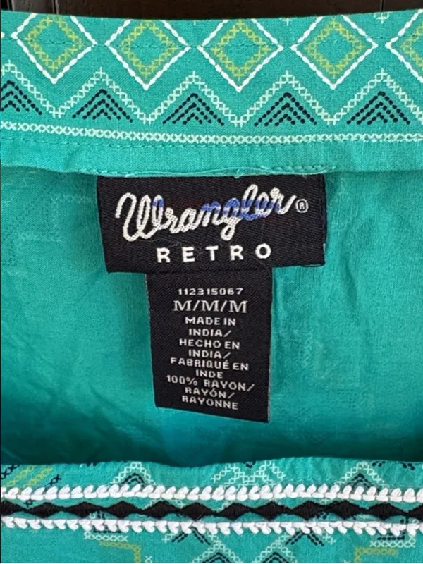 NWT Wrangler Retro Square Neck Aztec Print Top Teal Size Medium - Image 3