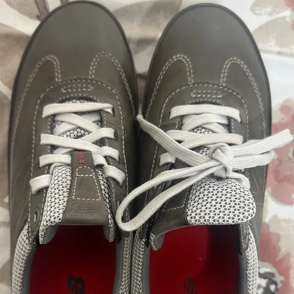 New Balance Gray and Red Athletic Shoes - Image 5