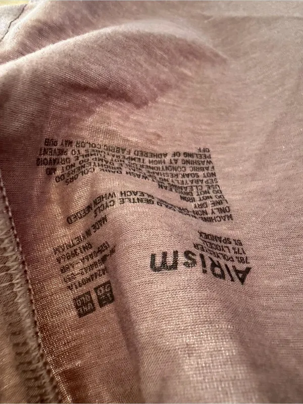 Uniqlo airism shirt activewear athleisure loungewear - Image 4