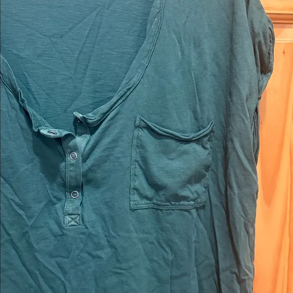 Aerie Size Large Green Oversized Pocket Top - Image 3
