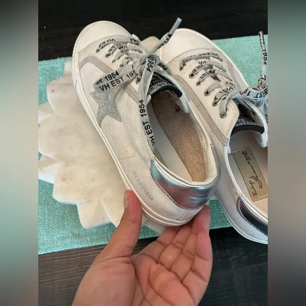 Vintage Havana VH EST 1954 White Silver Star Sneakers Size 8 - Image 7
