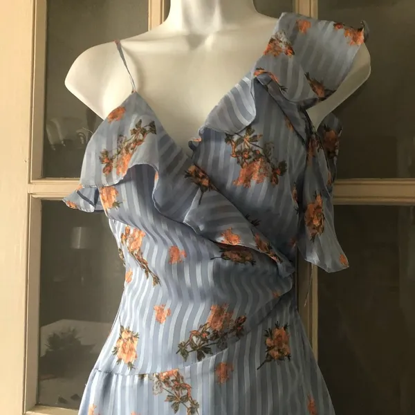 New ASTR Josie Floral‎ Wrap Dress - Image 6