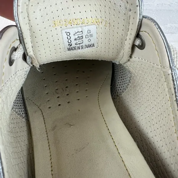 Ecco Sneakers Womens‎ 38 Metallic Silver Leather Lace Up 7 7.5 - Image 11