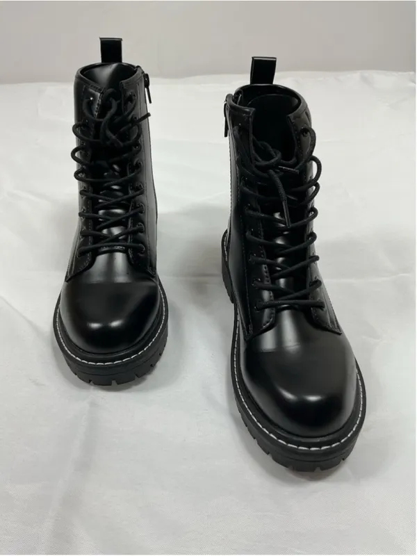 Womans New Ichigo Ankle Combat Boots Black 9.5 M - Image 2