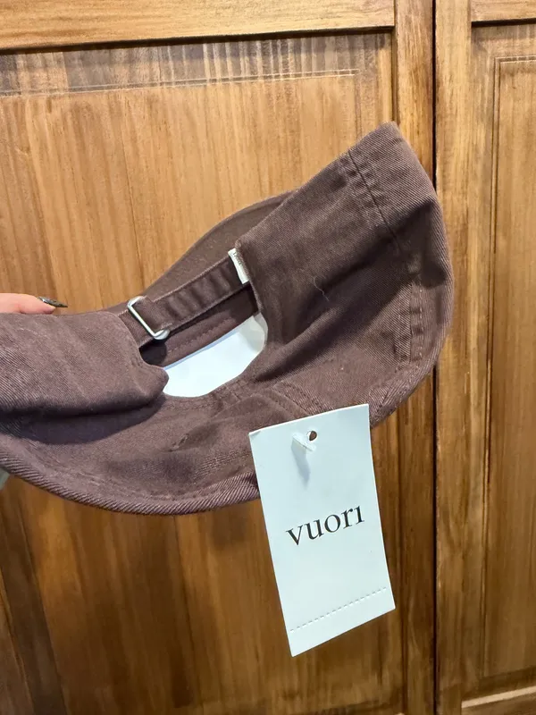 Vuori coffee brown women’s baseball cap hat brand new with tags - Image 2