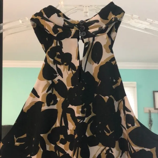 OUTBACK RED Floral Halter‎ Neck Knee Length Dress Women's Black Tan White Size 8 - Image 5