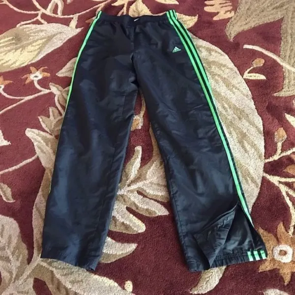 *30off3*‎ NWOT. Adidas joggers with zippers - Image 7