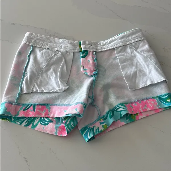 Lilly Pulitzer Callahan Knit Short Blue Ibiza‎ Pineapple Shake size 6 - Image 5