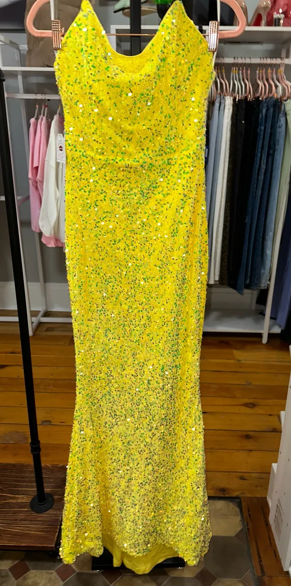 Boutique Yellow strapless sequined maxi prom dress - Image 6