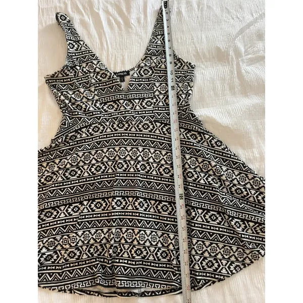 Express Black White Skater Dress Shorts Skort Aztec Geometric Boho Festival Y2K - Image 7