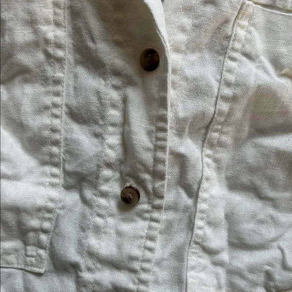 Universal Threads Cream Shirt - Image 3