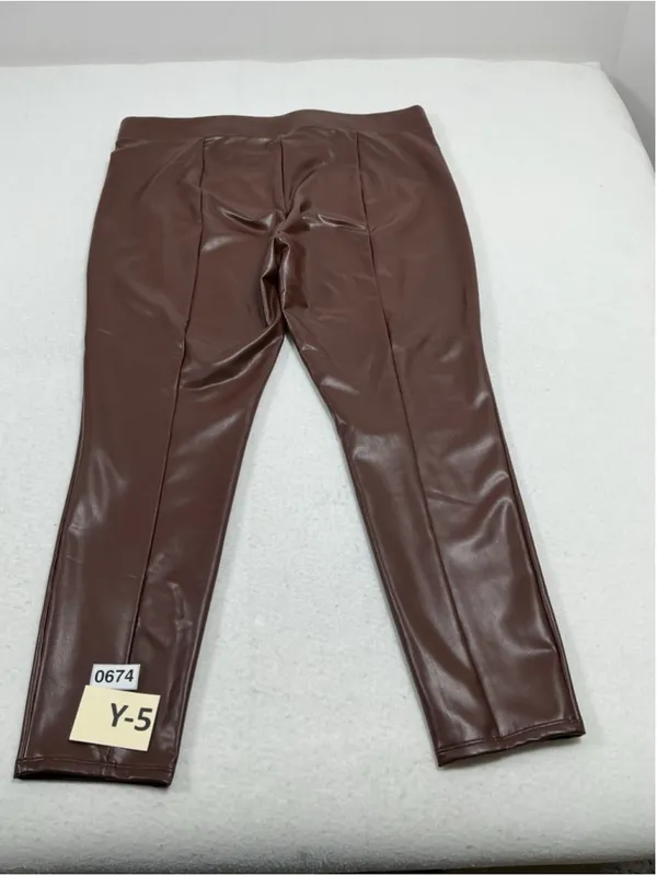 Womans Excellent Loft Faux Leather Pants XL. Down Pullon Elastic Waist - Image 2