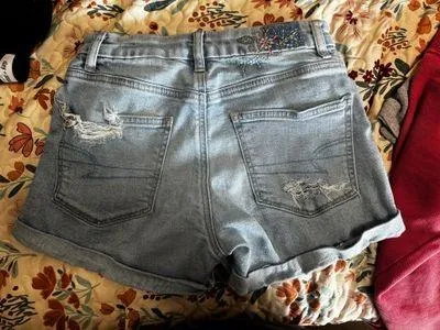 American Eagle Shorts - Image 2