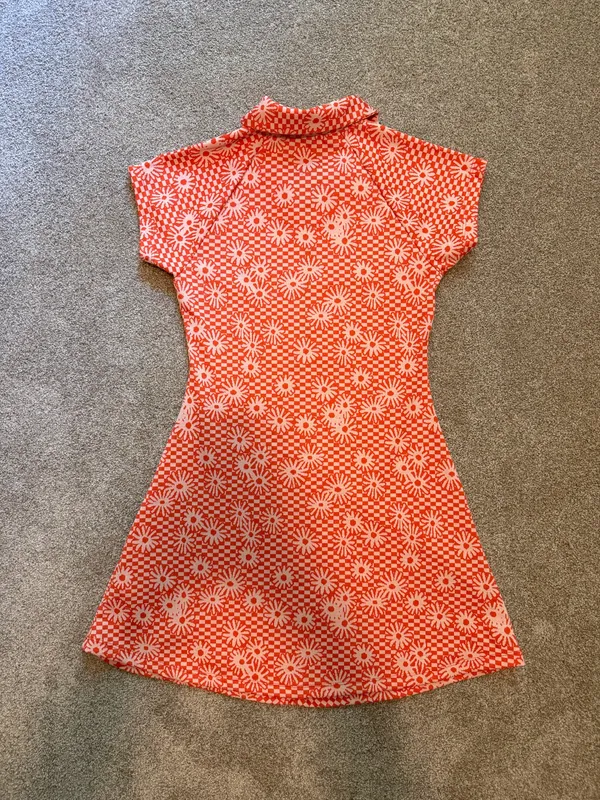 Urban Outfitters Retro Orange and White Floral Zip Up Mini Dress - Image 2