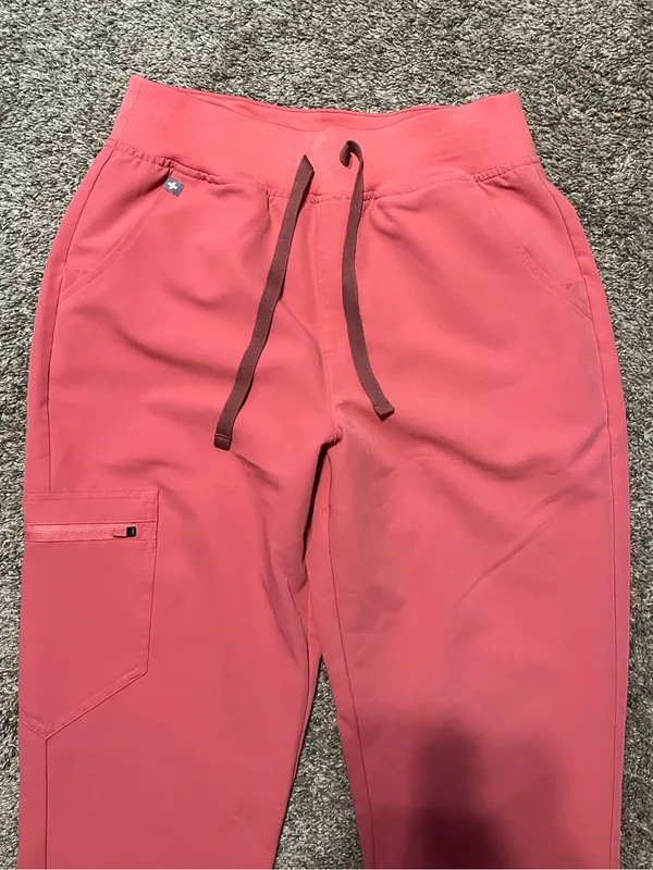 Figs Women's Rose Quartz Zamora Jogger Scrub Pants Small‎ - Image 3