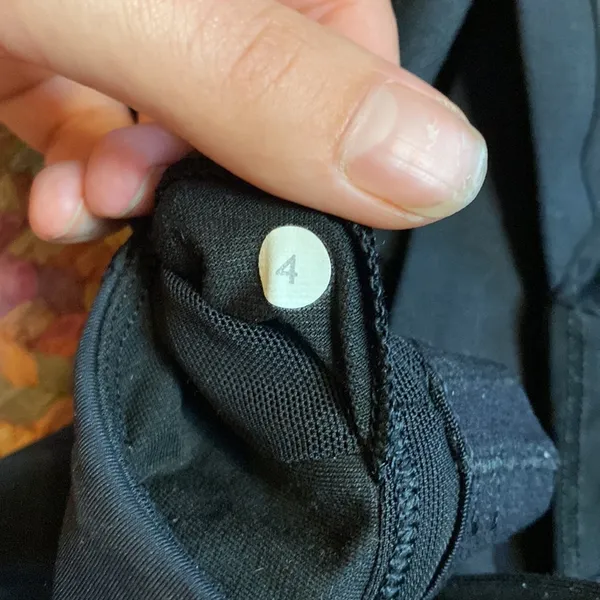 LULULEMON RUN STUFF YOUR BRA CROSS BACK ATHLETIC TANK TOP WORK OUT - Image 6