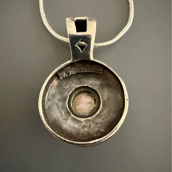 Mother of Pearl Sterling Silver SA Thailand Pendant SIGNED Sterling Plate Chain - Image 4