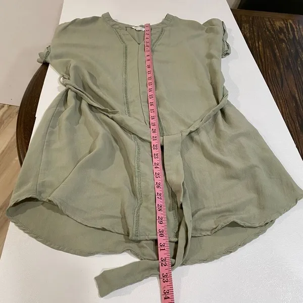 Blu Pepper Olive Green Tie Waist Blouse Size L Boho Short Sleeve Top - Image 5