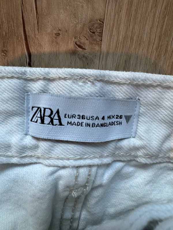 Zara white front split jeans sz 4 - Image 5