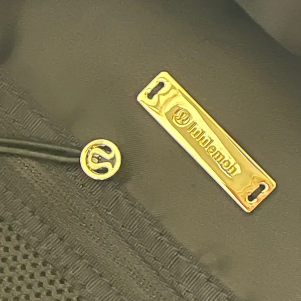 Lululemon City Adventurer Backpack Mini 10L color Black/gold Elevated Minimalist - Image 12