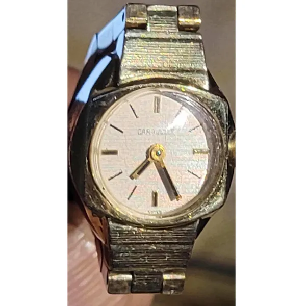 Vintage Caravelle by‎ Bulova Gold Tone Women's Manual Wind Up Watch Swiss Made - Image 2