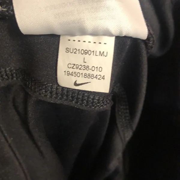 Nike Dri-Fit Black Leggings Large - Image 9