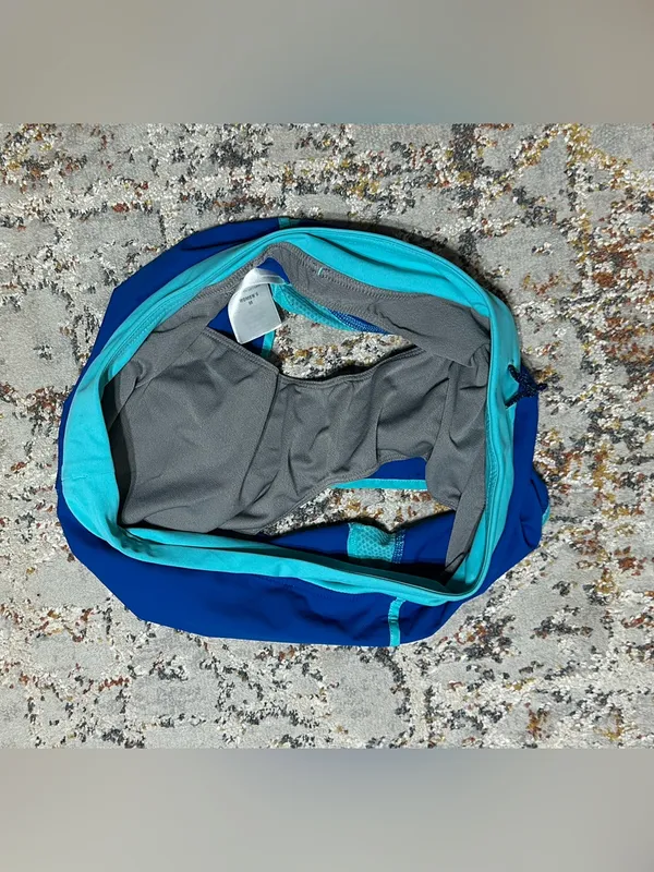 Patagonia Women's Strider running shorts Medium blue - Image 7