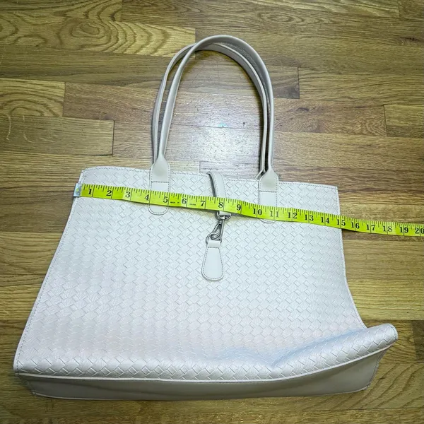 Light Gray Basket Weave Faux Leather Tote Purse Carry on Travel Everyday Basic - Image 3