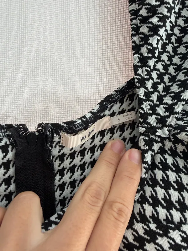 Francesca’s Gingham Dress - Image 3