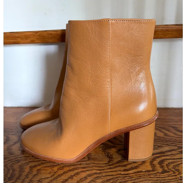 Tory Burch Brooke Tan‎ Leather Ankle Boots Logo Block Heel Size 6.5M - Image 3