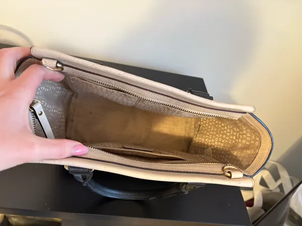 Kate Spade Purse - Image 4