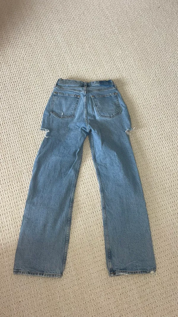 Abercrombie 90s Baggy Low-Rise Jeans Curve Love - Image 2