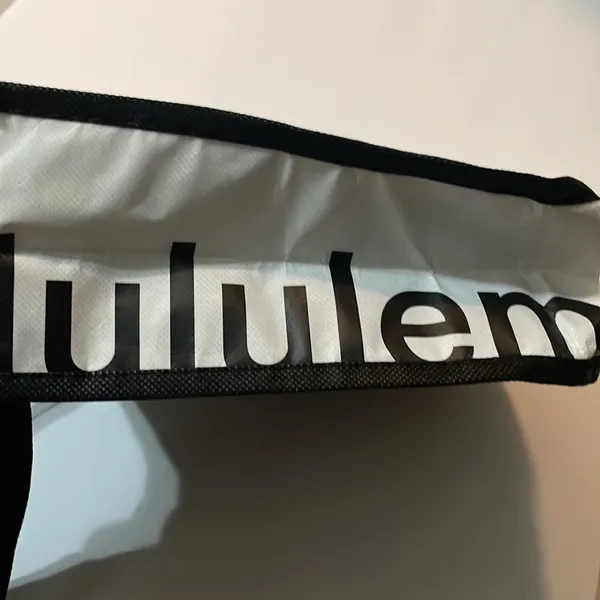 Lululemon reusable tote bag - Image 2