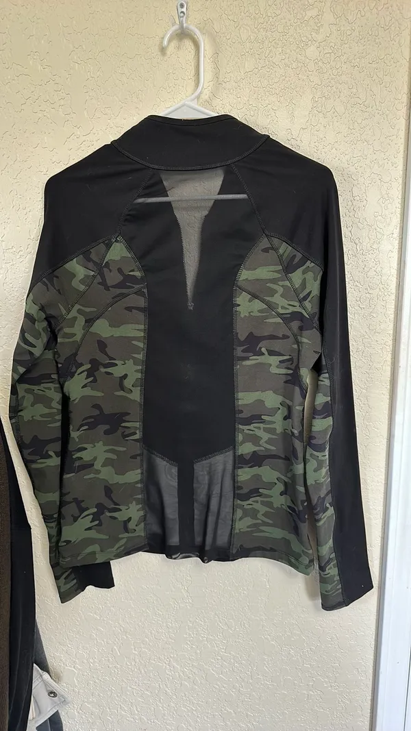 Jessica Simpson Camp Mesh Zip Up Workout Top - Image 2