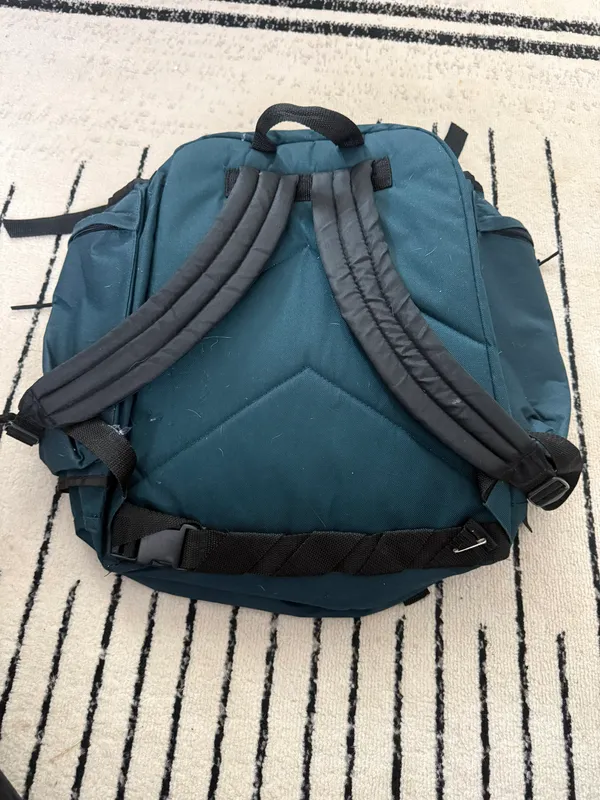 MOUNTAIN PEAK Emerald Green Backpack - Image 6