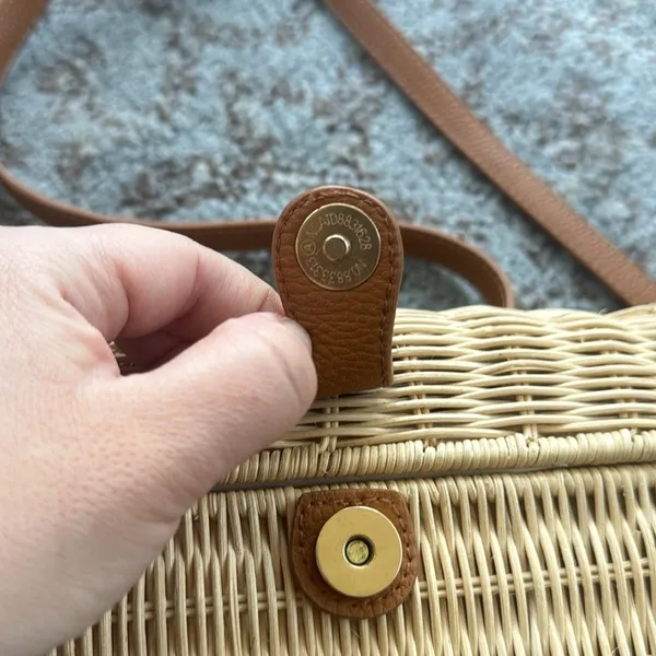 Express Shiraleah Bali Rattan Crossbody Bag Tan - Image 5
