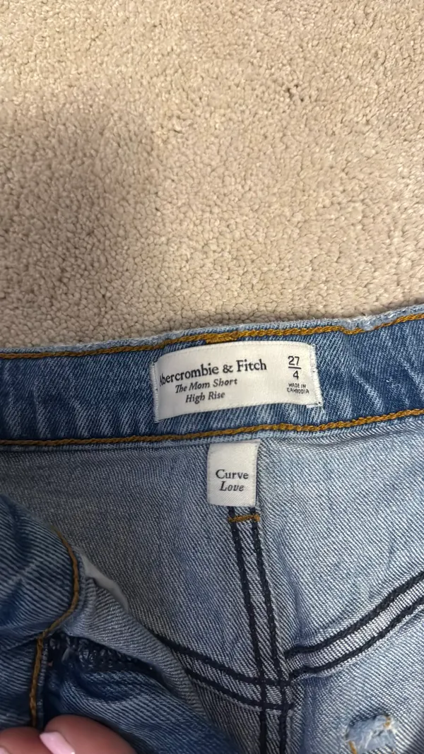 Abercrombie The Mom Shorts High-Rise Curve Love - Image 3